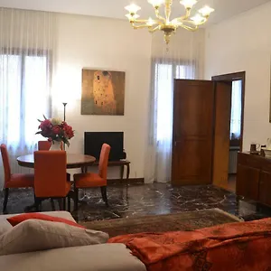 santa-marina-5888a.hotelinveneto.com/