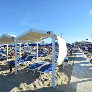 ** Отель - Enjoy Your Summer -beach Village Incluso Италия